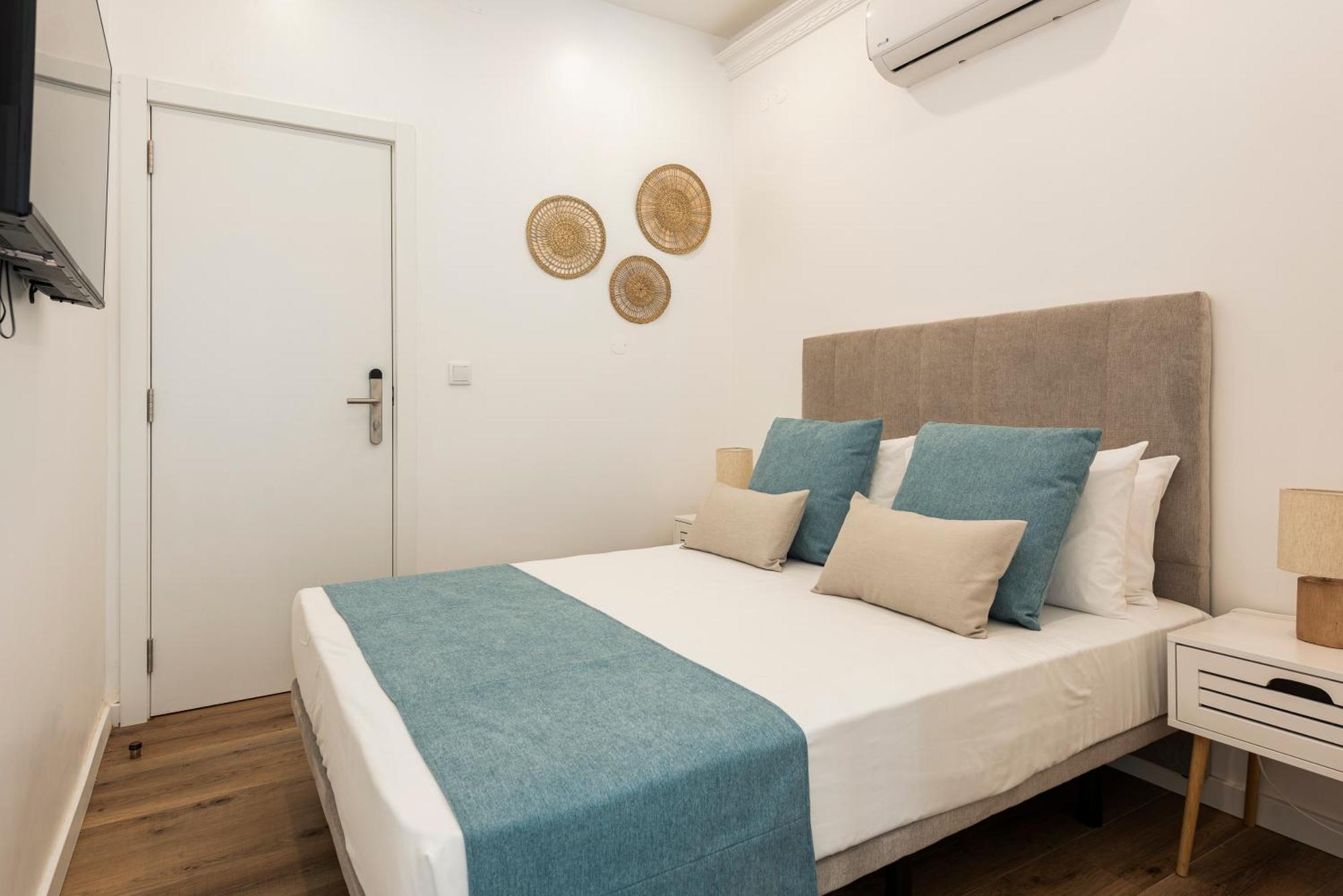 Madalena Hostel E Suites FAO Dış mekan fotoğraf