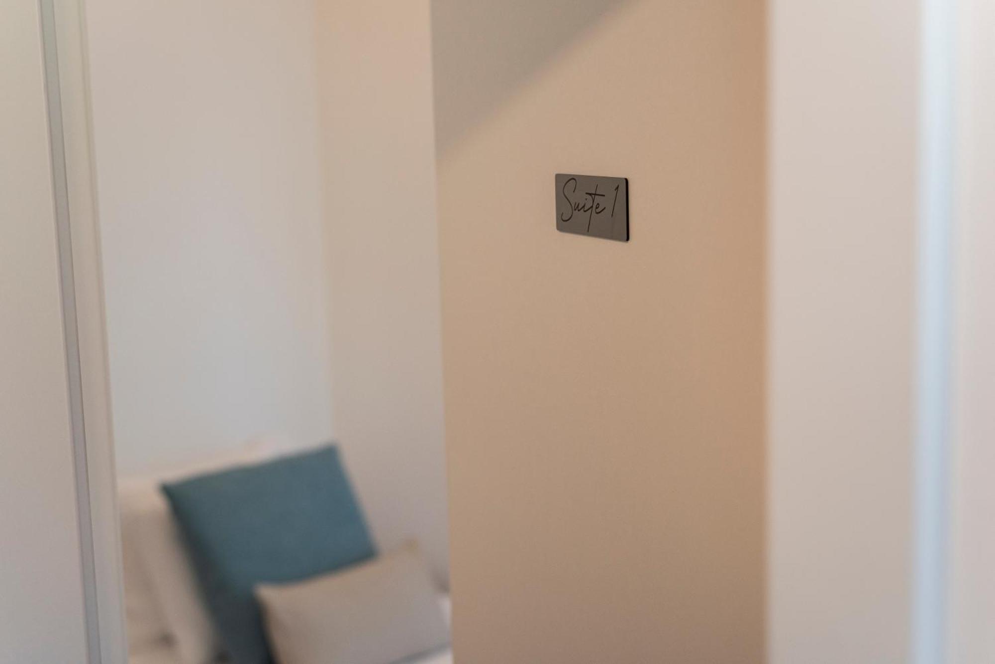 Madalena Hostel E Suites FAO Dış mekan fotoğraf