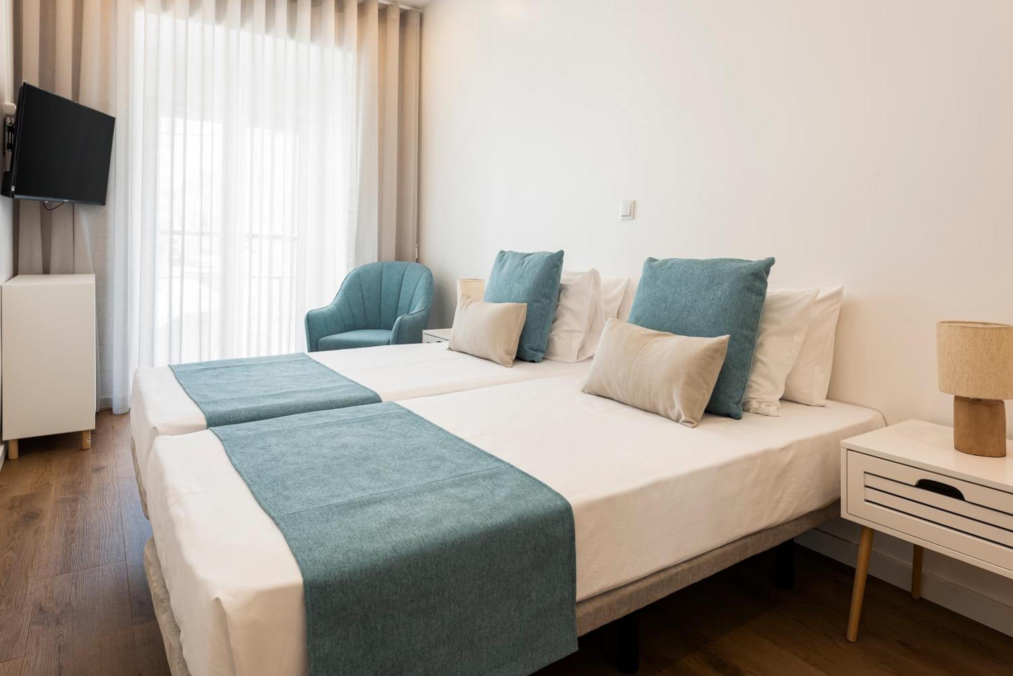 Madalena Hostel E Suites FAO Dış mekan fotoğraf